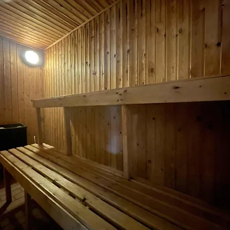 Child-friendly With Large Indoor Pool بيت للعطل Otterup