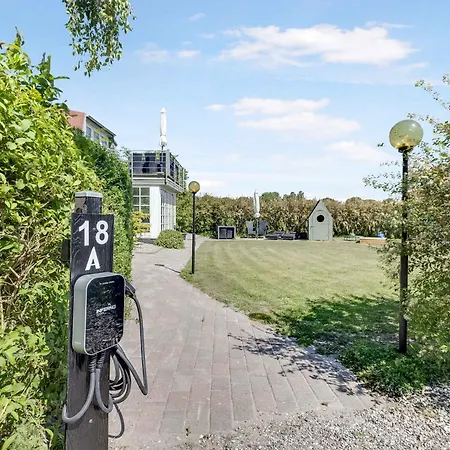 Child-friendly With Large Indoor Pool بيت للعطل Otterup