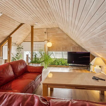 بيت للعطل Child-friendly With Large Indoor Pool Otterup