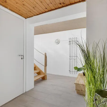 Child-friendly With Large Indoor Pool * Otterup