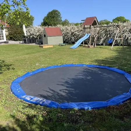 Child-friendly With Large Indoor Pool * Otterup
